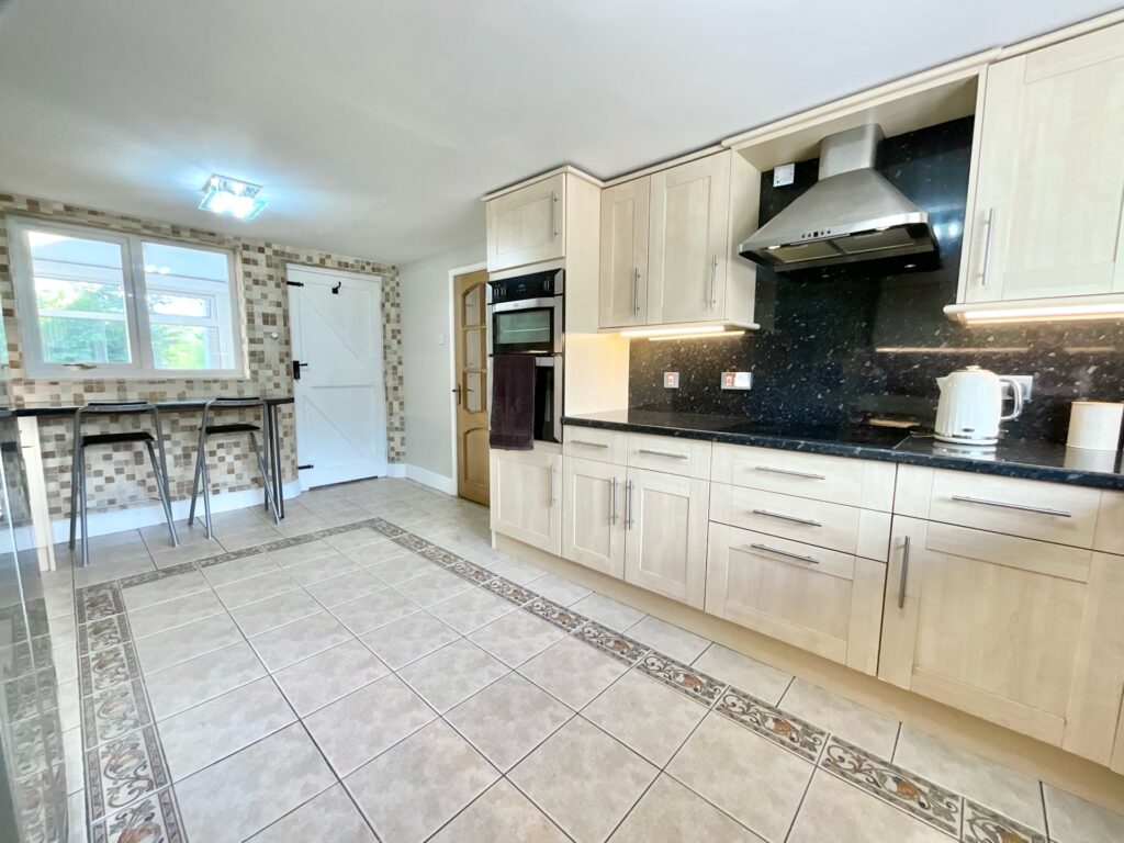 Uttoxeter Road, Checkley, ST10