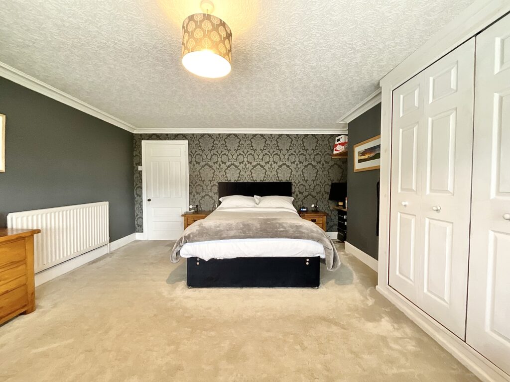 Meadow Drive, Cheadle, ST10