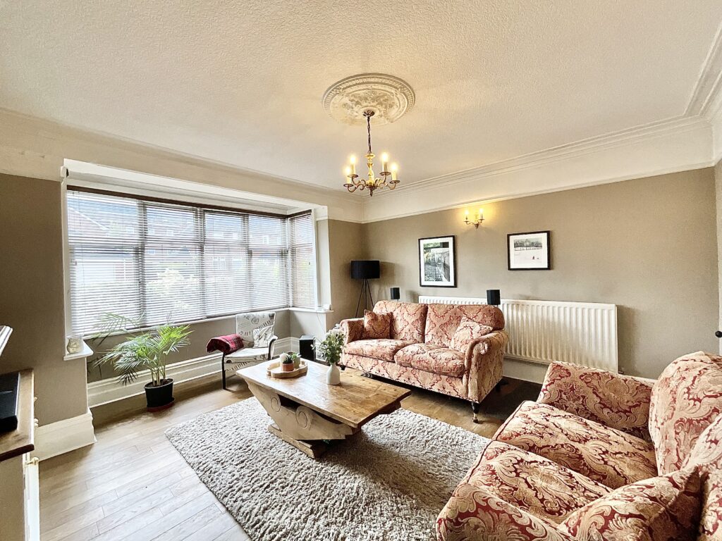 Meadow Drive, Cheadle, ST10