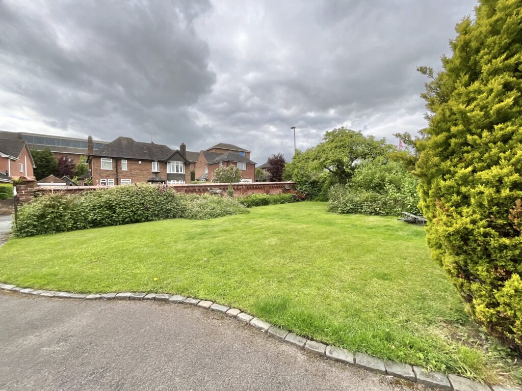 Meadow Drive, Cheadle, ST10