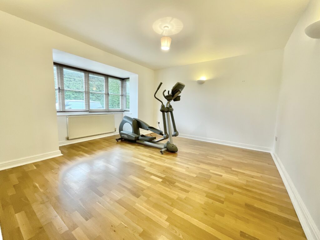 Stafford Road, Knightley, ST20