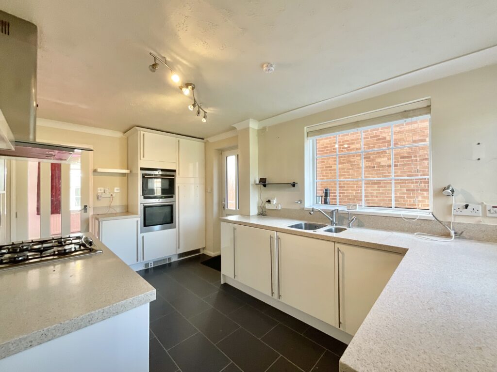 Jonathan Road, Stoke-On-Trent, ST4