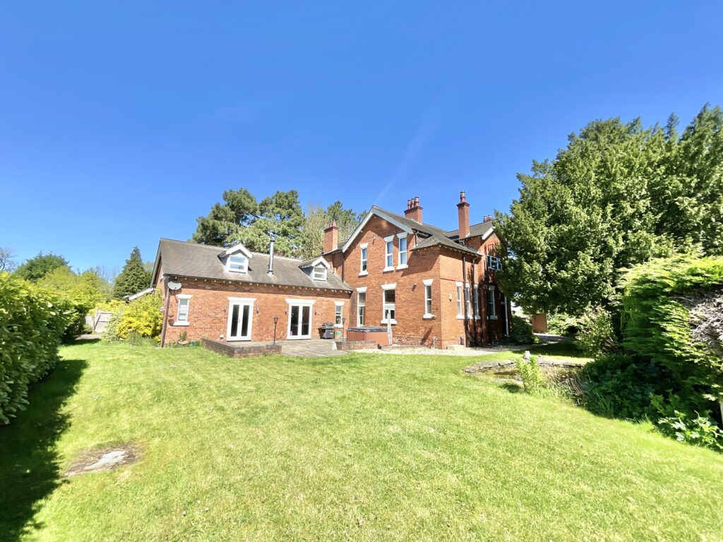Moss Lane, Yarnfield, ST15