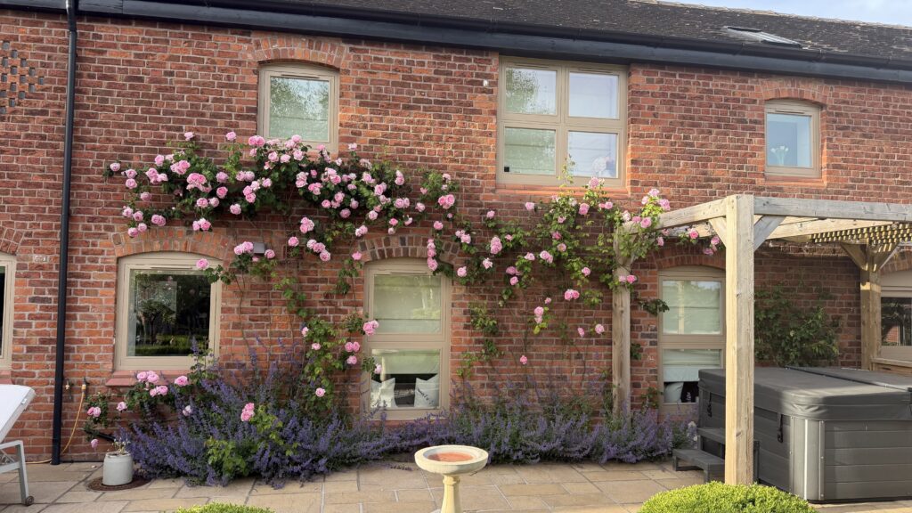 Balterley Court, Balterley, CW2