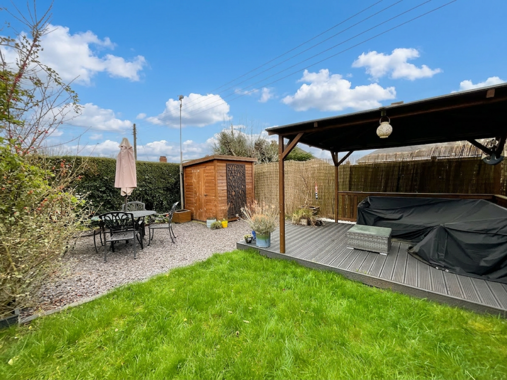 Park Drive, Barlaston, ST12