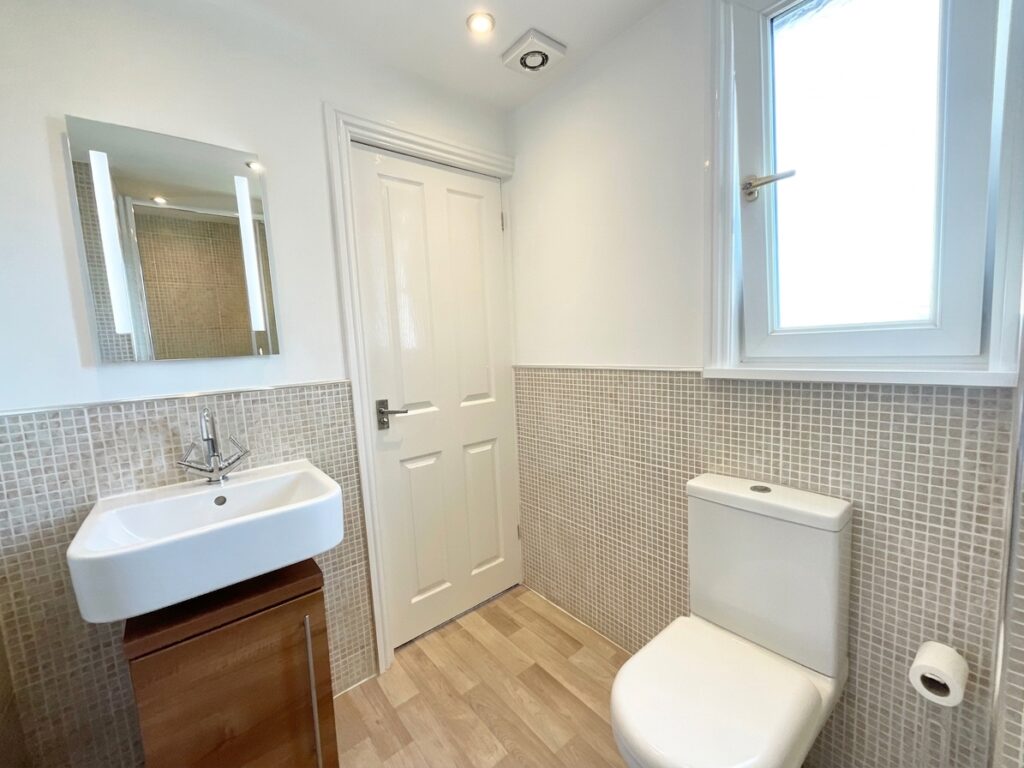 Kennedy Road, Trentham, ST4