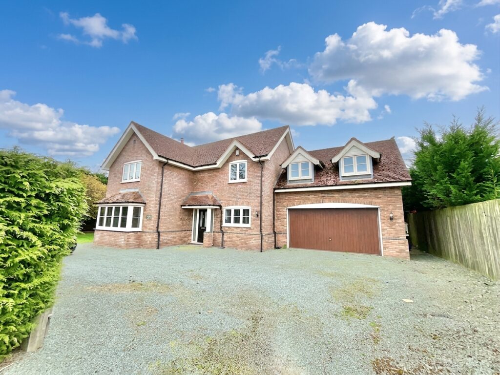 Stafford Road, Knightley, ST20