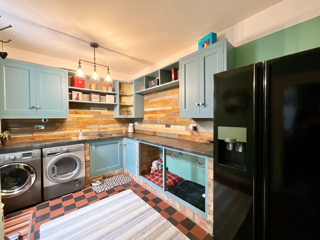 Meadow Drive, Cheadle, ST10