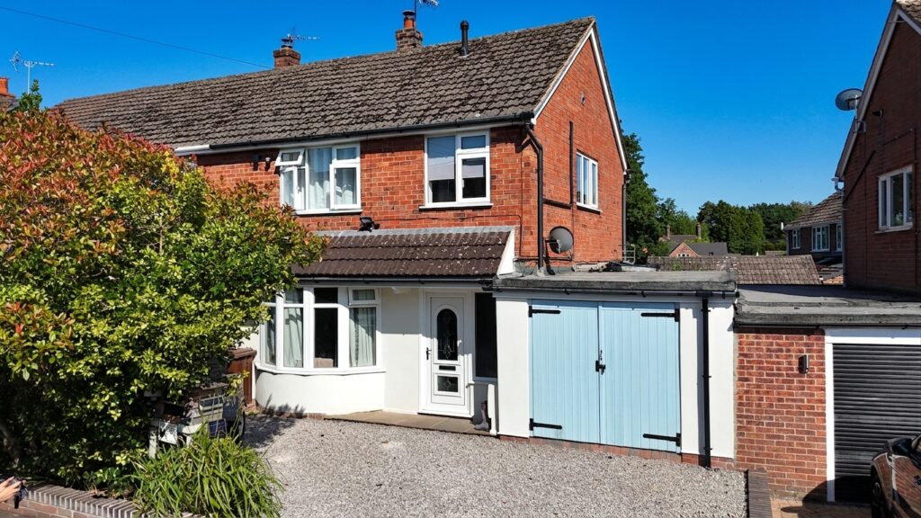 Cranberry Avenue, Checkley, ST10