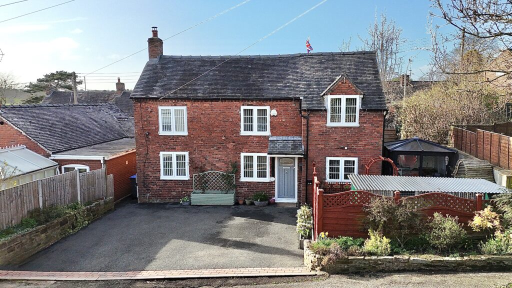 Chapel Street, Kingsley, ST10