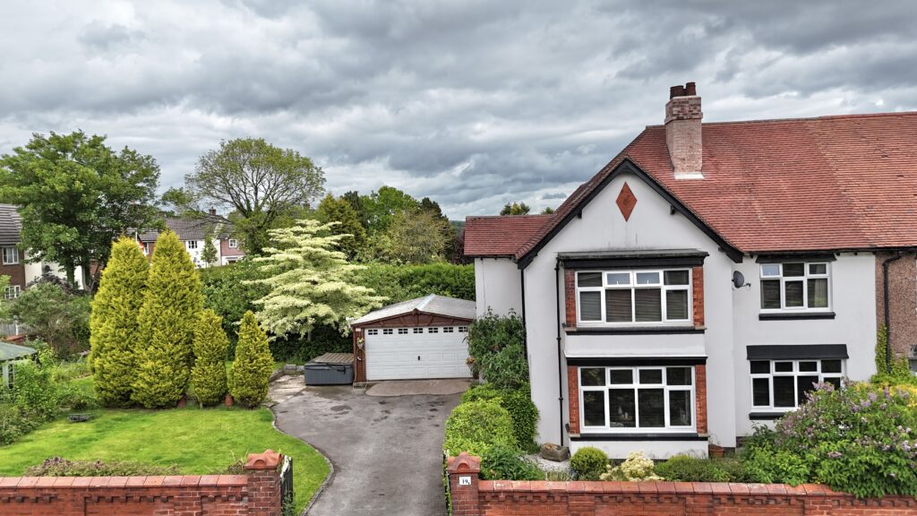 Meadow Drive, Cheadle, ST10