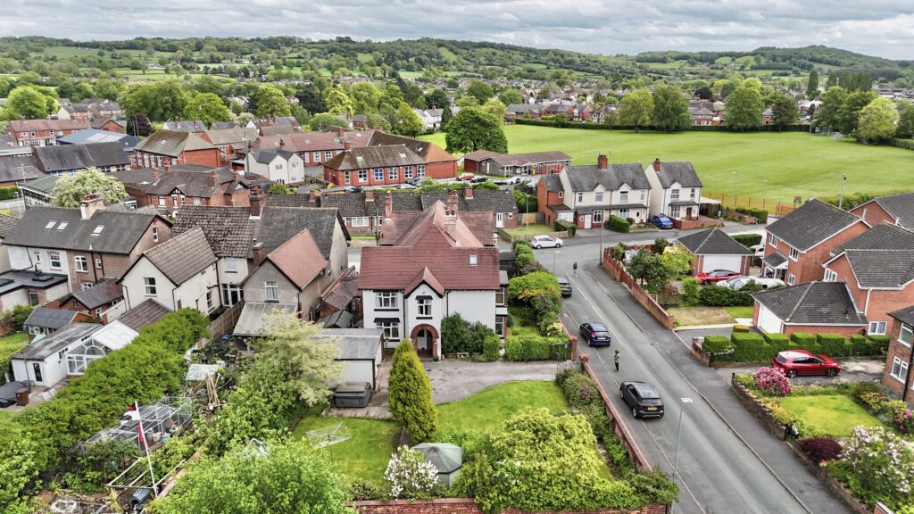 Meadow Drive, Cheadle, ST10