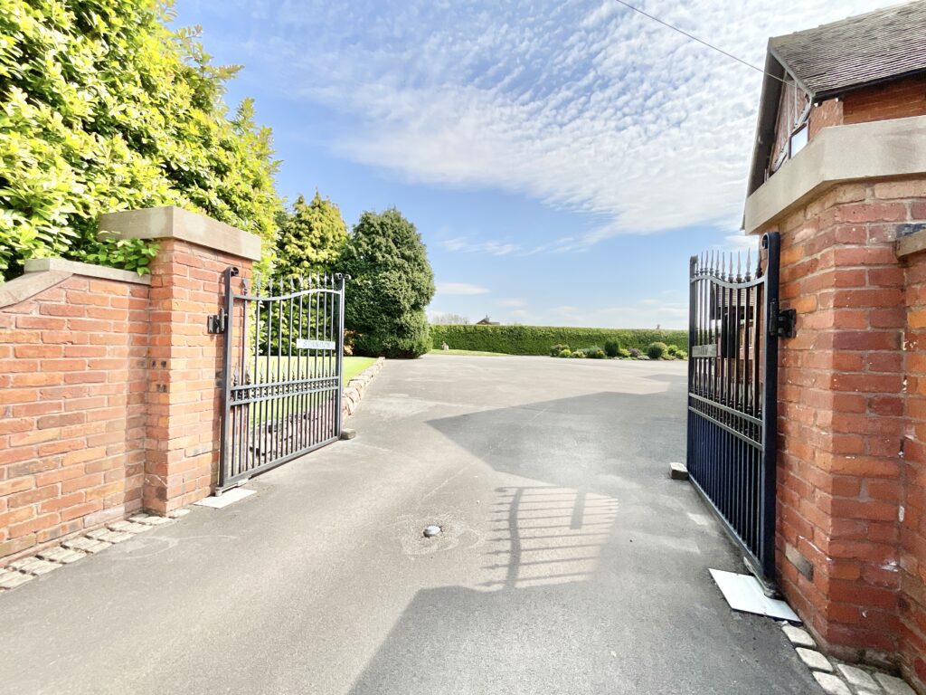 Standon, Stafford, ST21