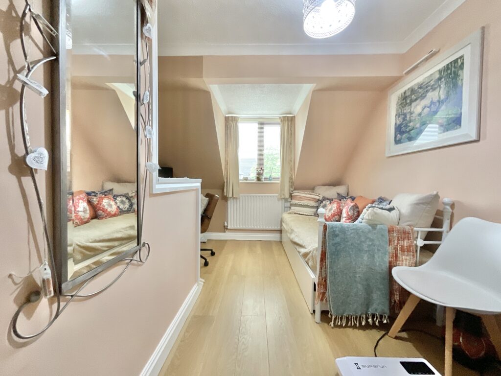 Sopwith Close, Yarnfield, ST15