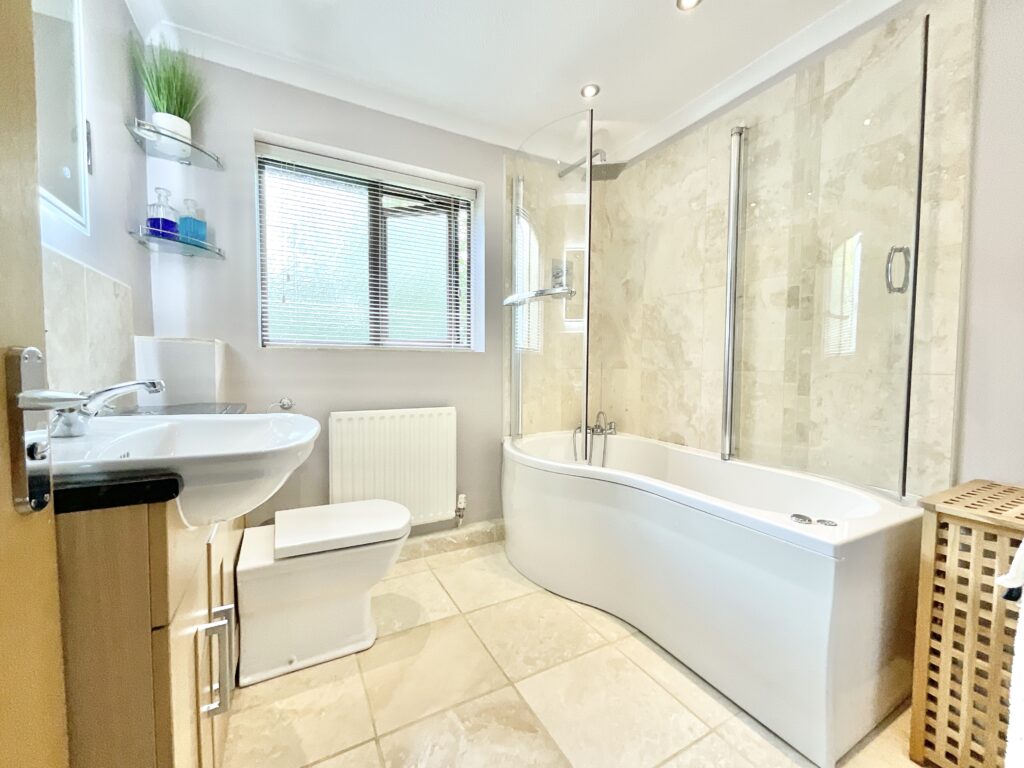 Sopwith Close, Yarnfield, ST15