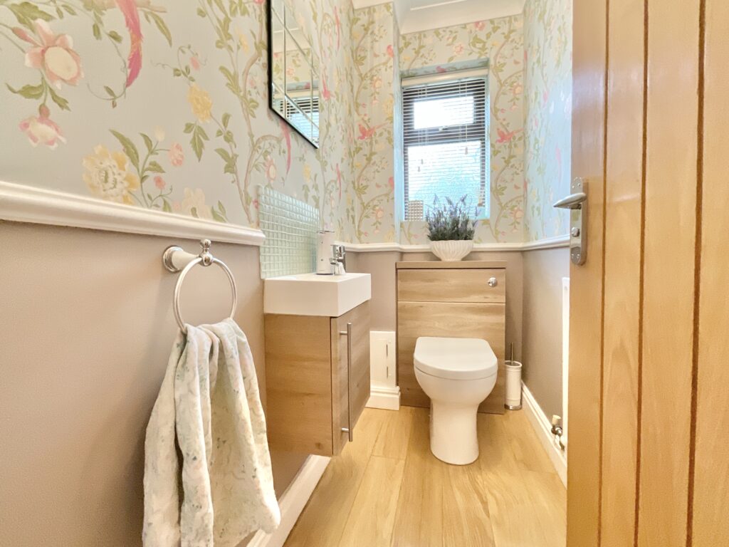 Sopwith Close, Yarnfield, ST15