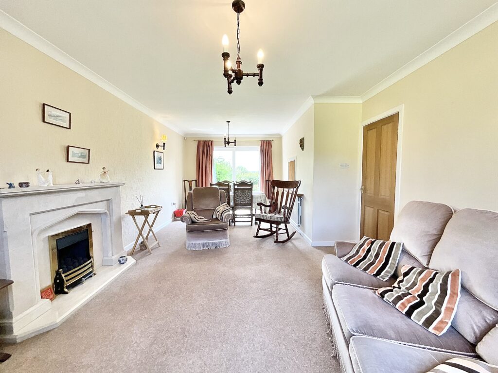 School Close, Dilhorne, ST10