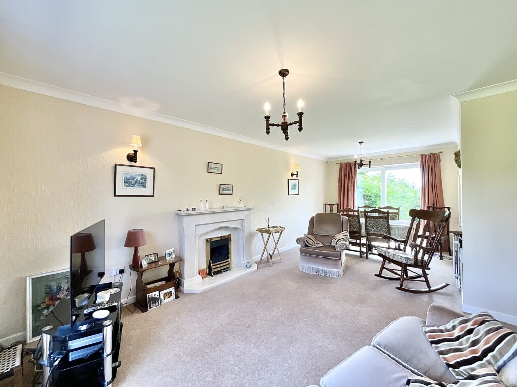 School Close, Dilhorne, ST10