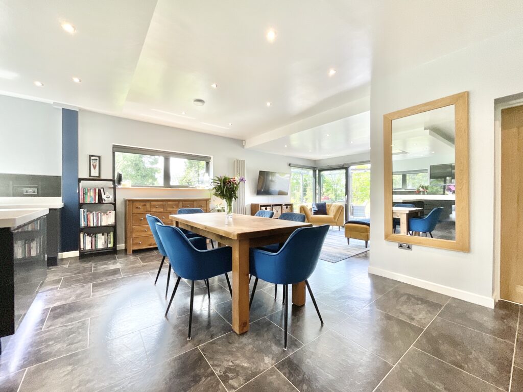Acton, Newcastle, ST5