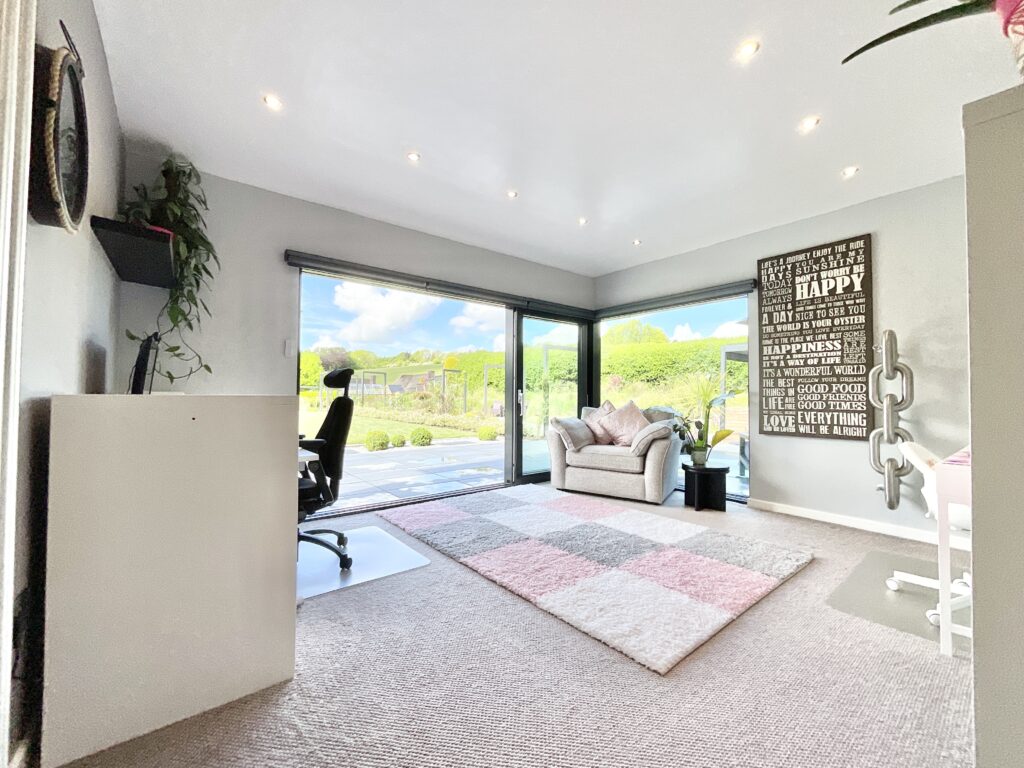 Acton, Newcastle, ST5