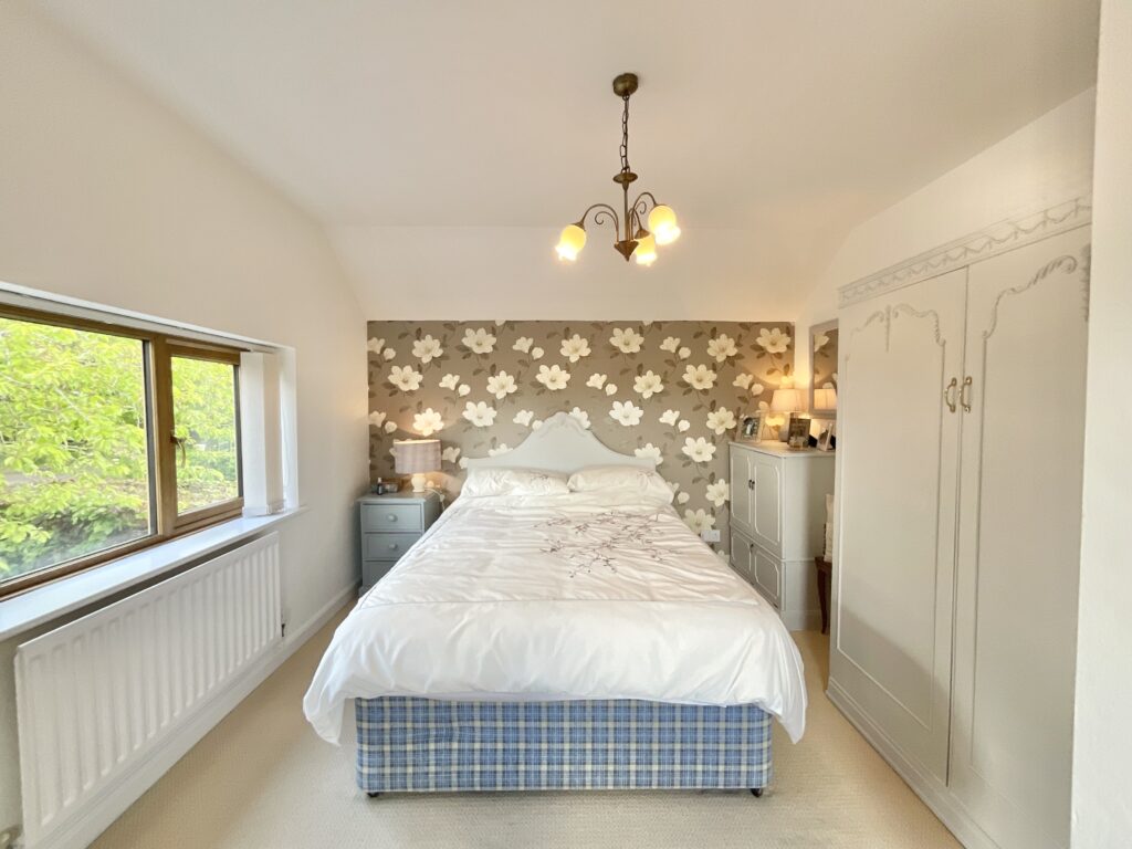 Stowe-By-Chartley, Stafford, ST18