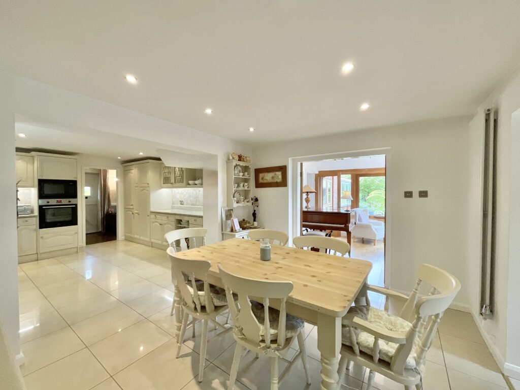 Stowe-By-Chartley, Stafford, ST18