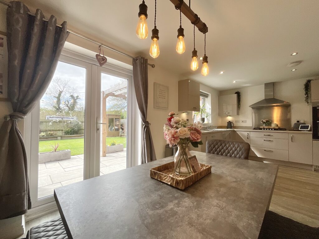 Ernie Tagg Road, Shavington, CW2