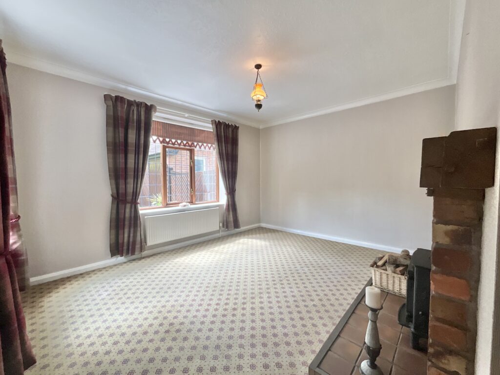 Cheadle Road, Blythe Bridge, ST11