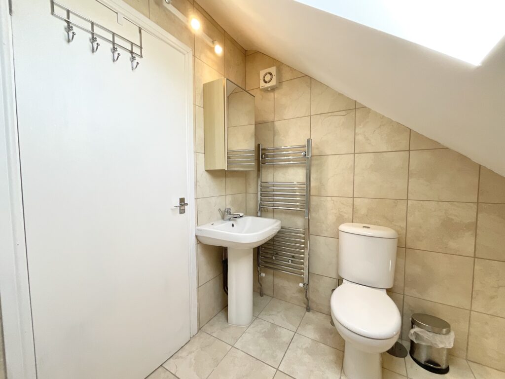 Common Lane, Stone, ST15