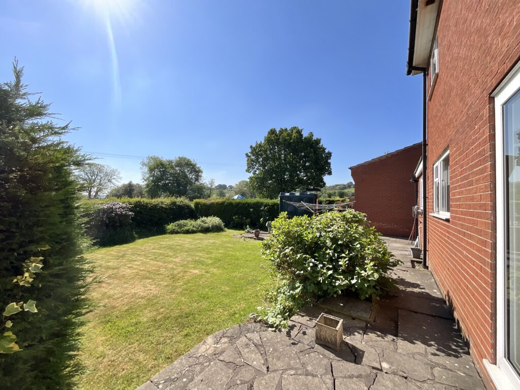 School Close, Dilhorne, ST10