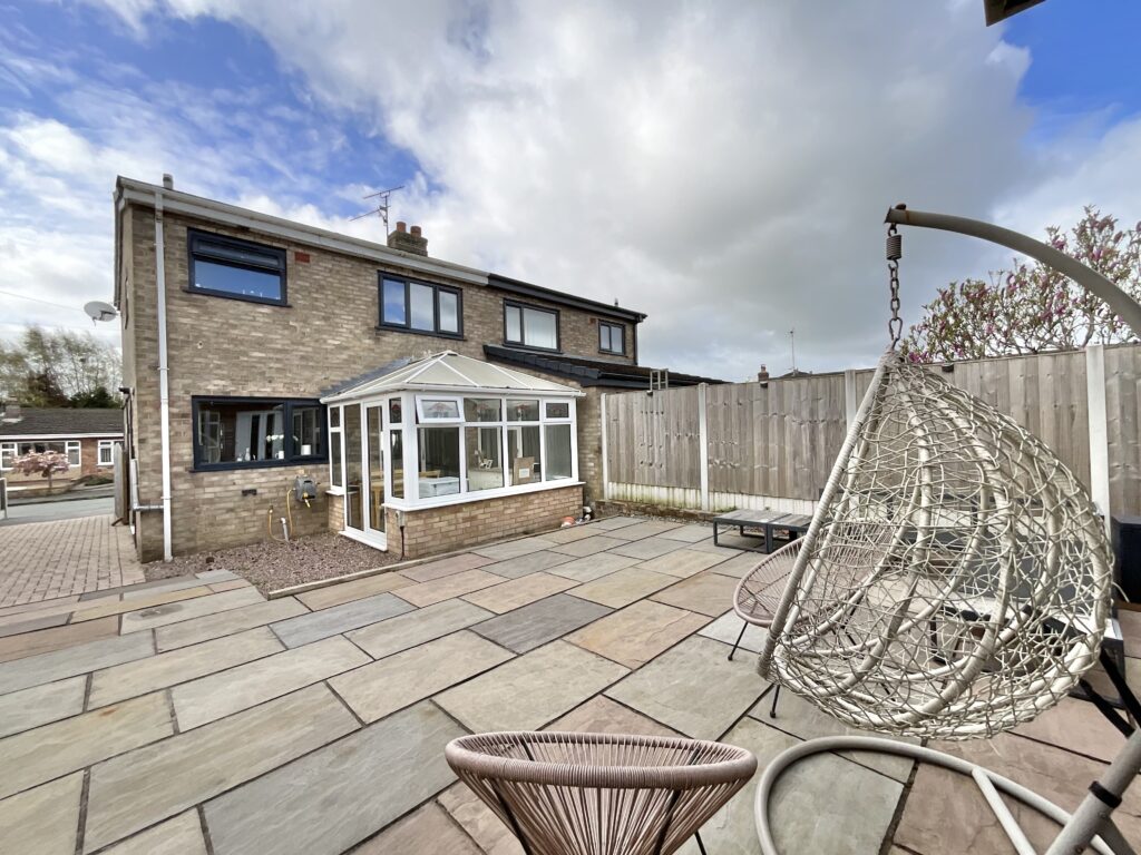Coneygreave Close, Cheadle, ST10