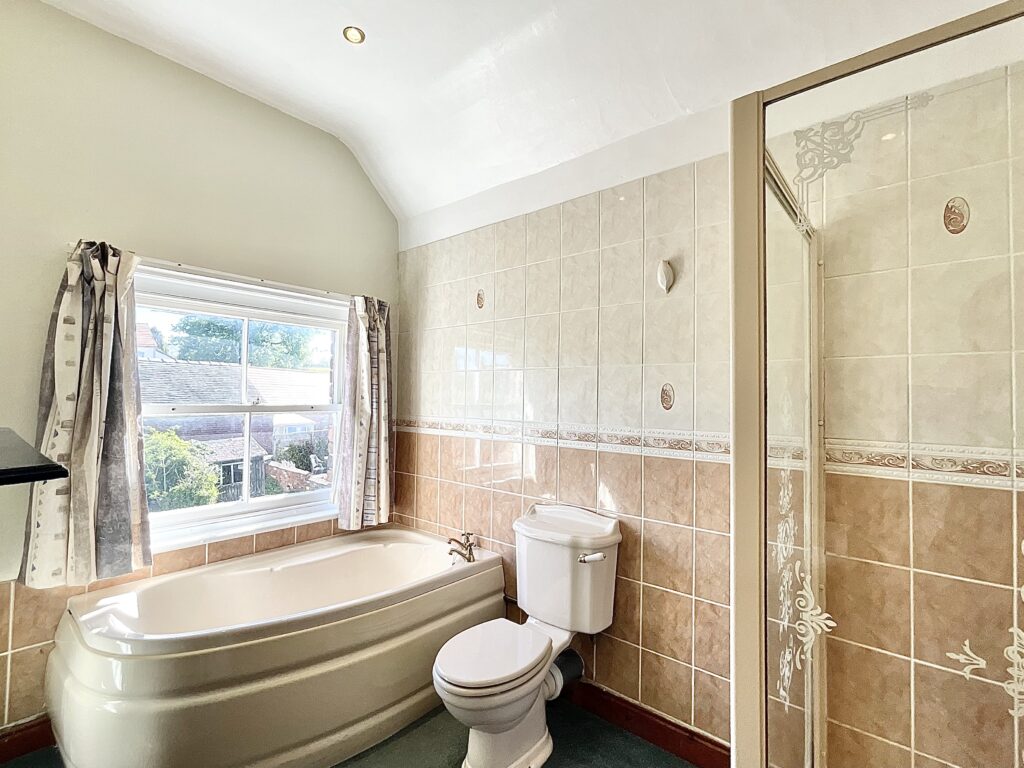 Blythe Bridge Road, Caverswall, ST11