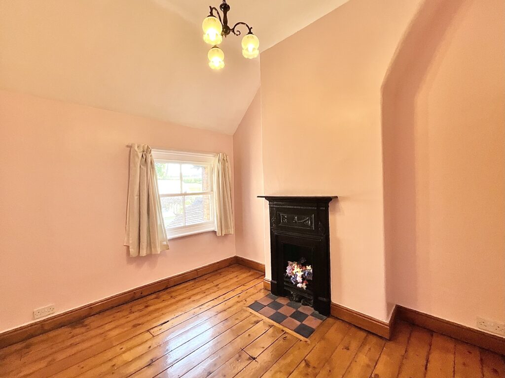 Blythe Bridge Road, Caverswall, ST11
