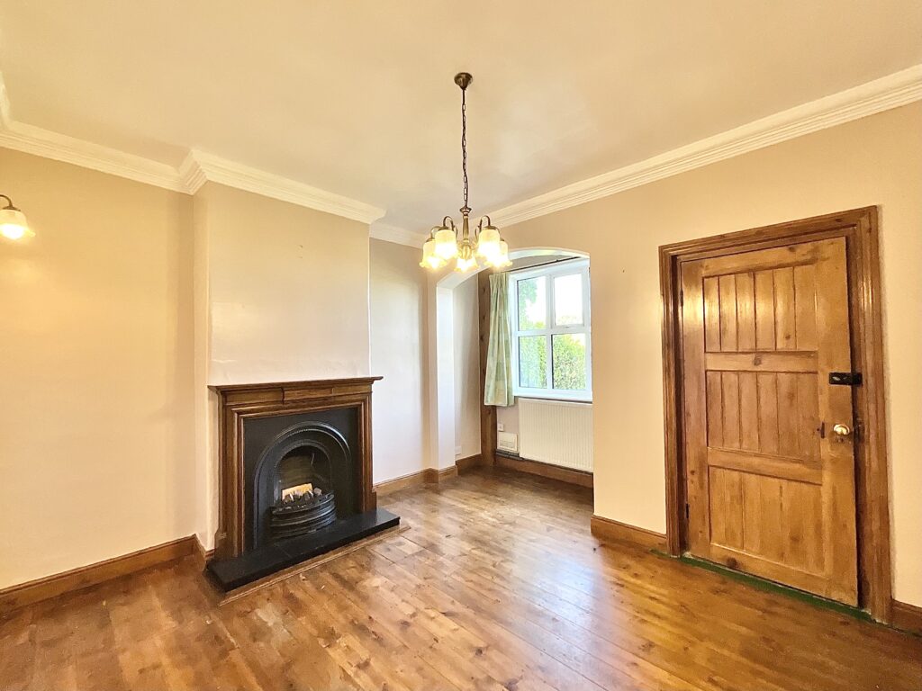 Blythe Bridge Road, Caverswall, ST11