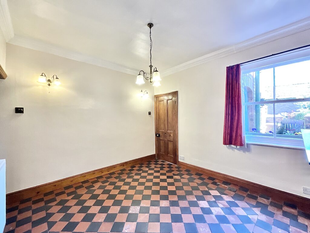 Blythe Bridge Road, Caverswall, ST11