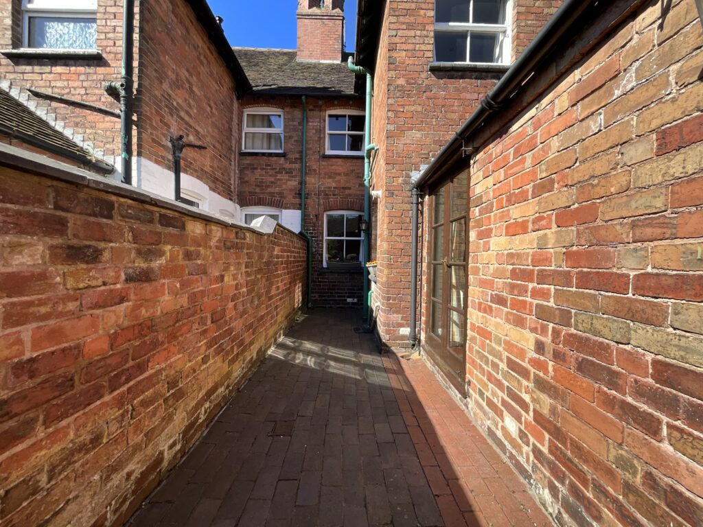 Blythe Bridge Road, Caverswall, ST11