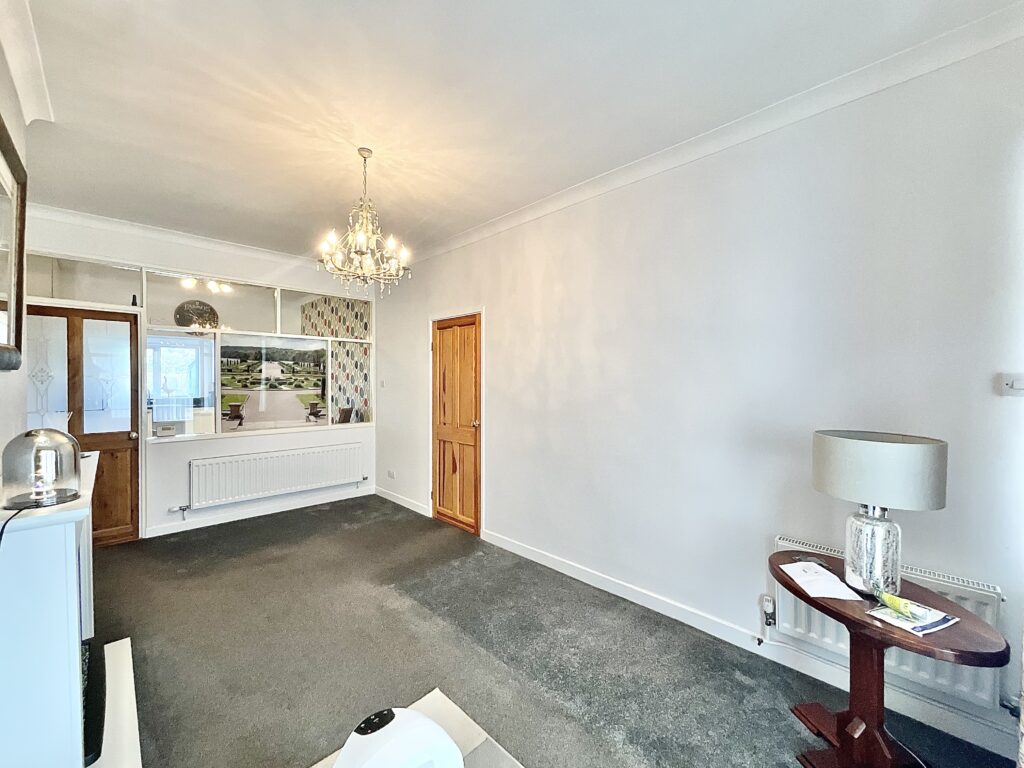 Meadow Way, Tean, ST10
