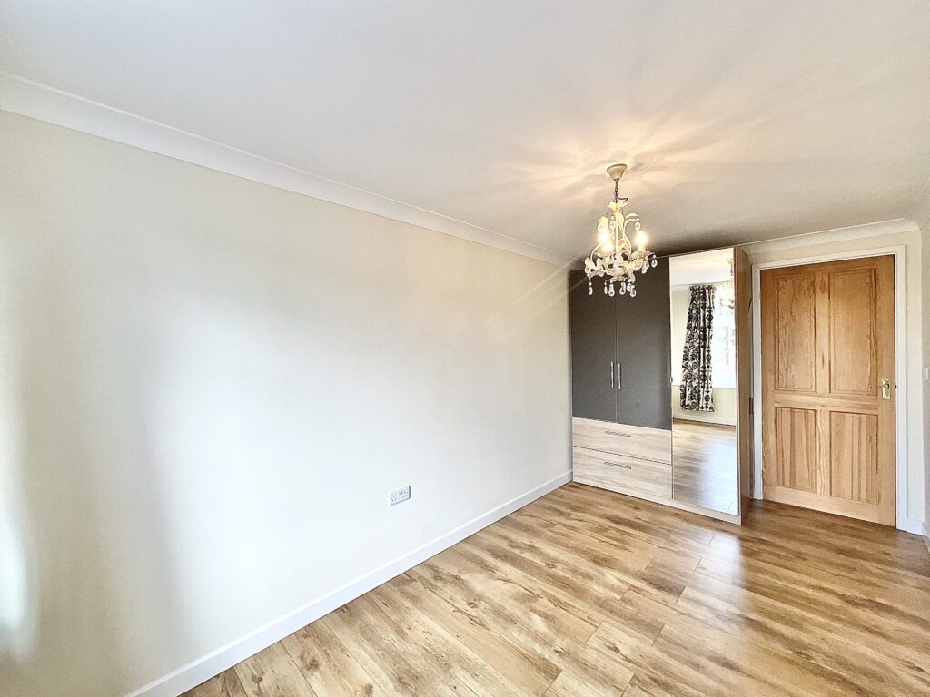 Meadow Way, Tean, ST10