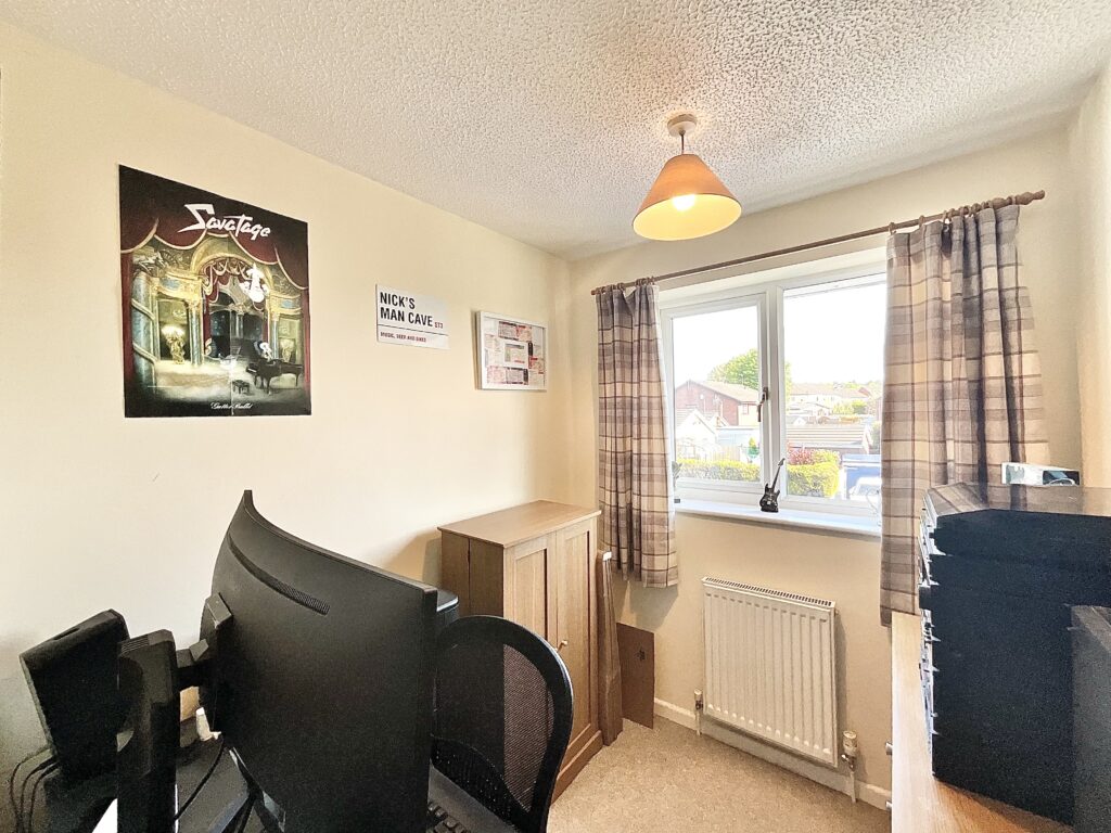 Rustington Avenue, Stoke-On-Trent, ST3