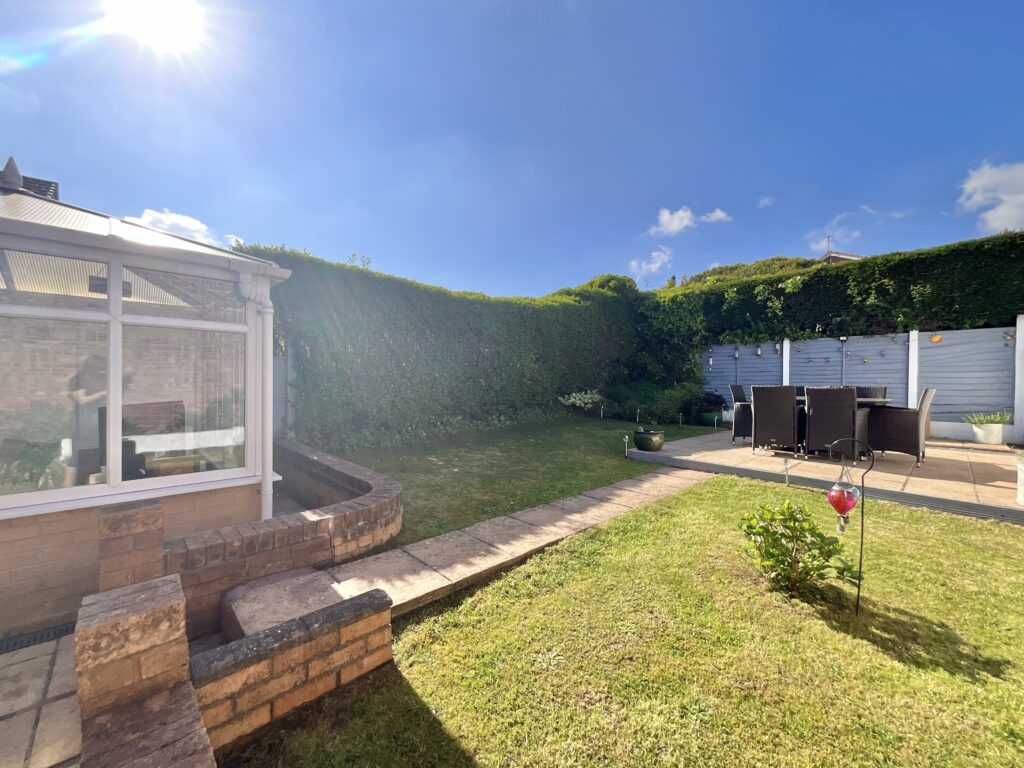 Rustington Avenue, Stoke-On-Trent, ST3