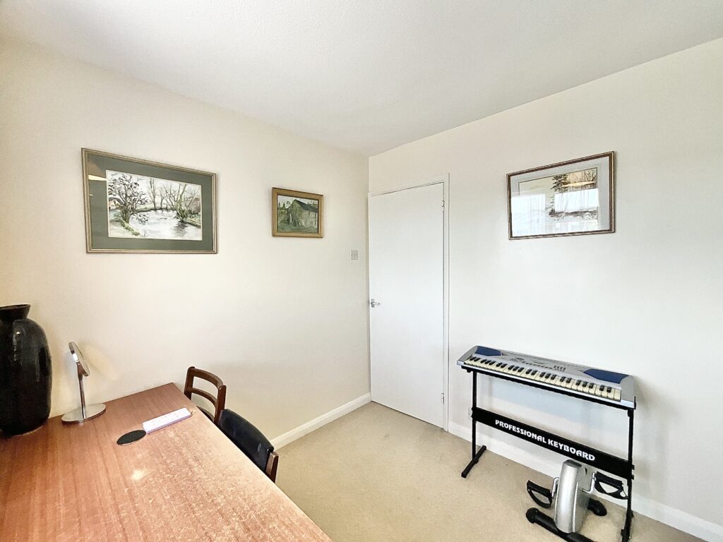 Aynsley Close, Cheadle, ST10