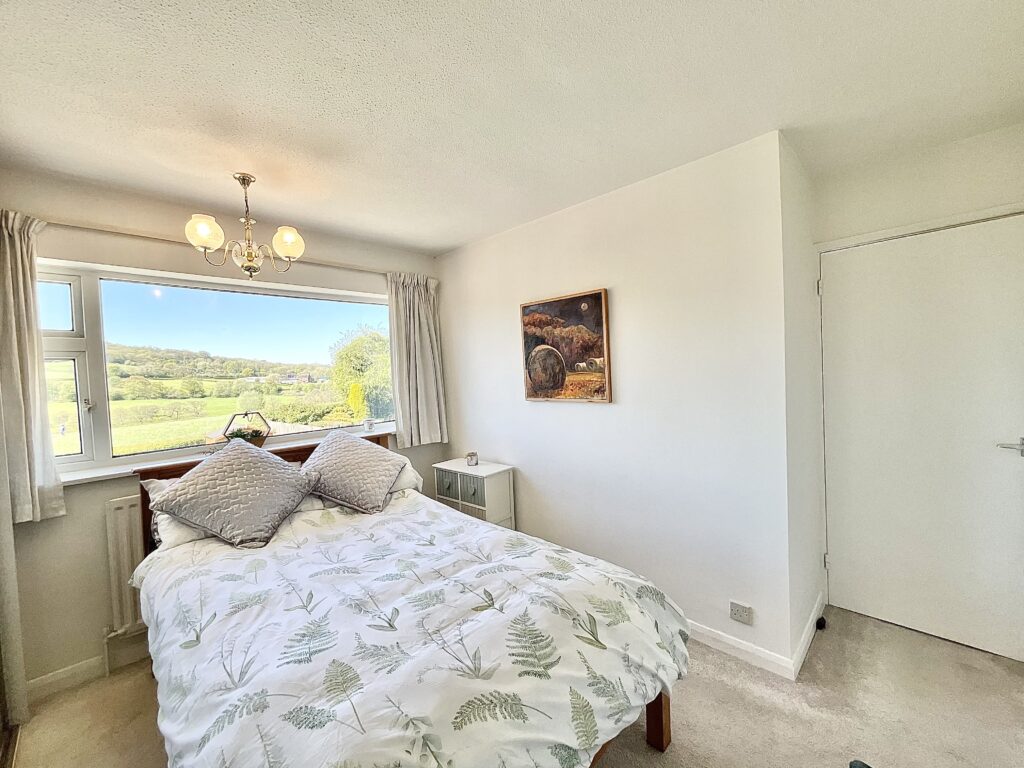 Aynsley Close, Cheadle, ST10