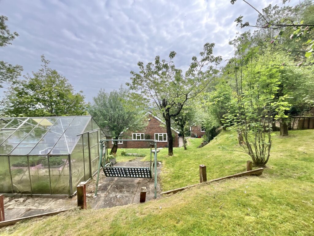 Park Drive, Cheadle, ST10
