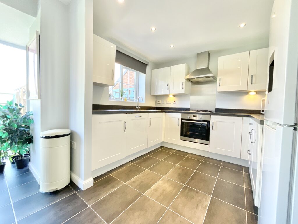 Yarnfield Parkway, Yarnfield, ST15