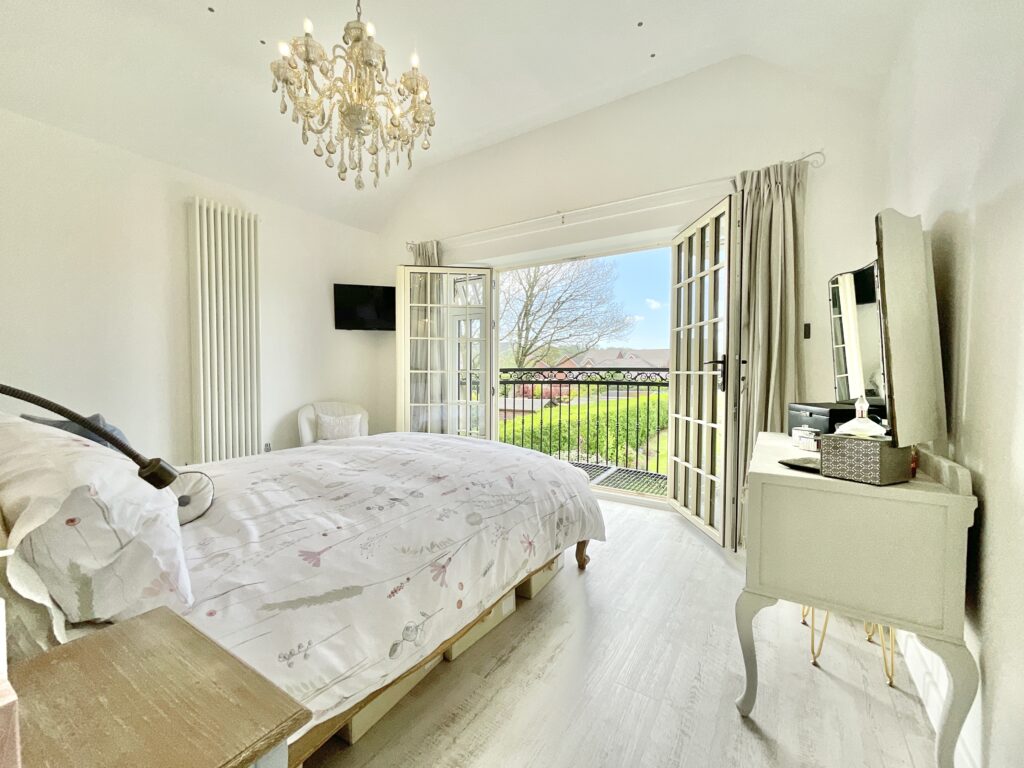 Sandyfields, Baldwins Gate, ST5