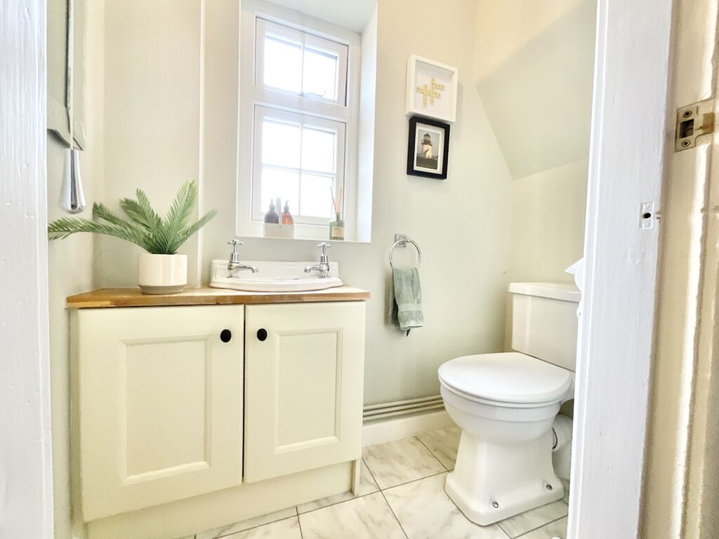 Sandyfields, Baldwins Gate, ST5