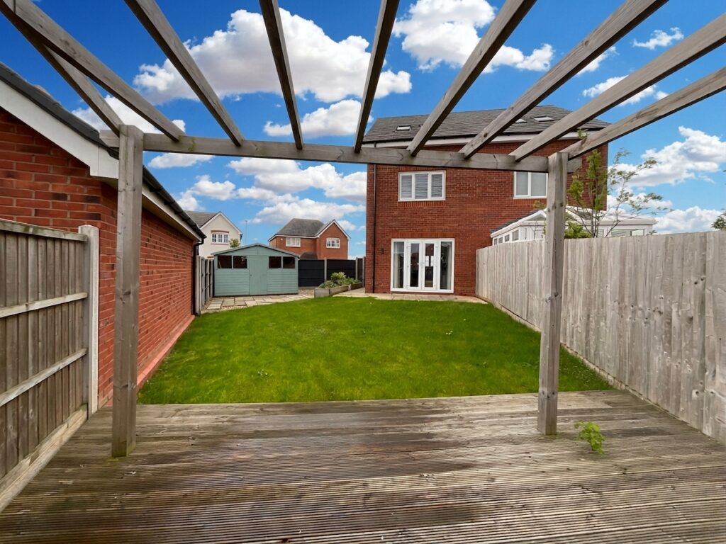 Clarke Way, Stone, ST15