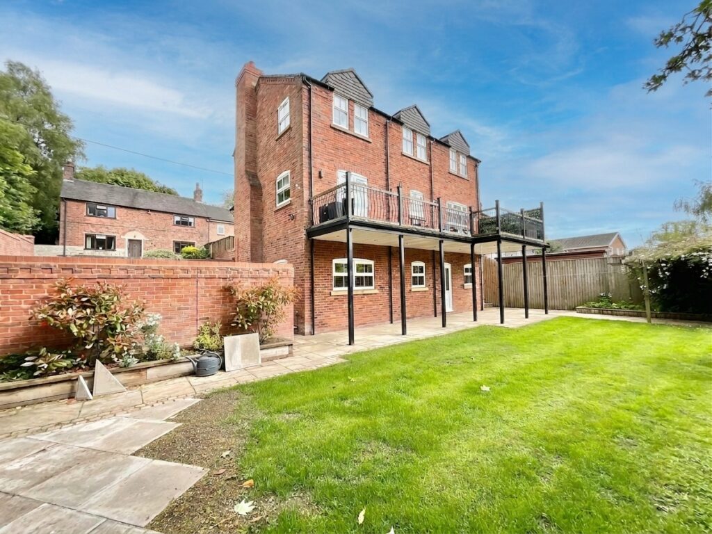 Hougher Wall Road, Audley, ST7