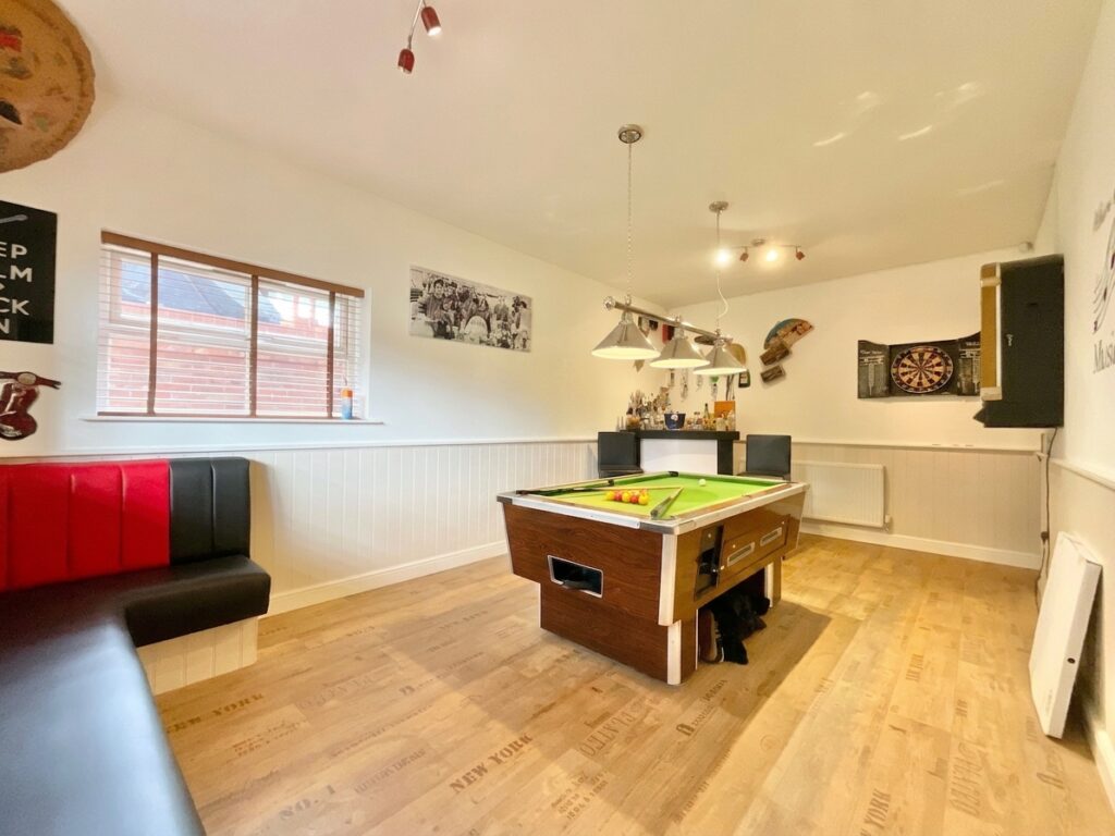 Hougher Wall Road, Audley, ST7
