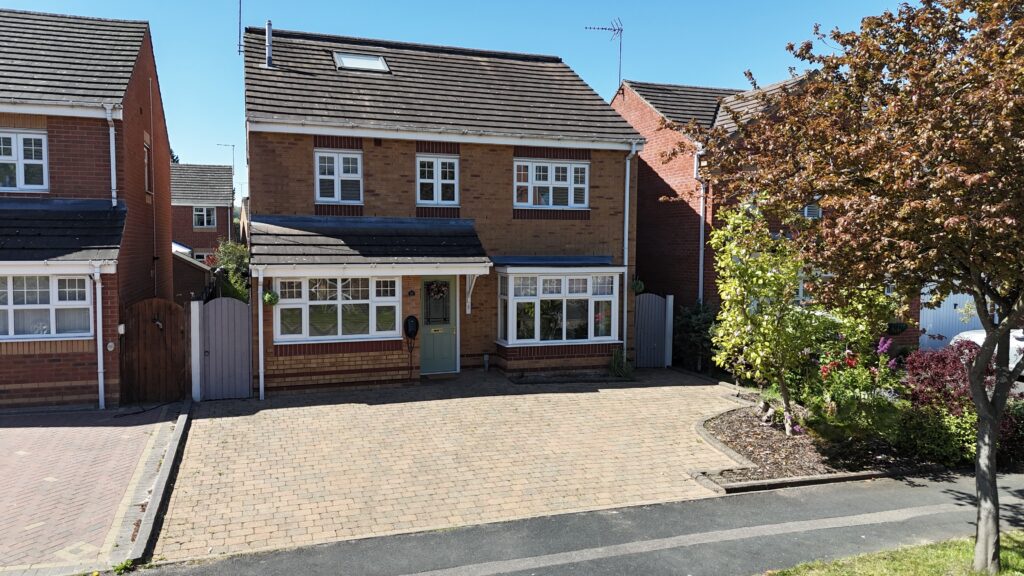 Ebony Close, Stafford, ST16